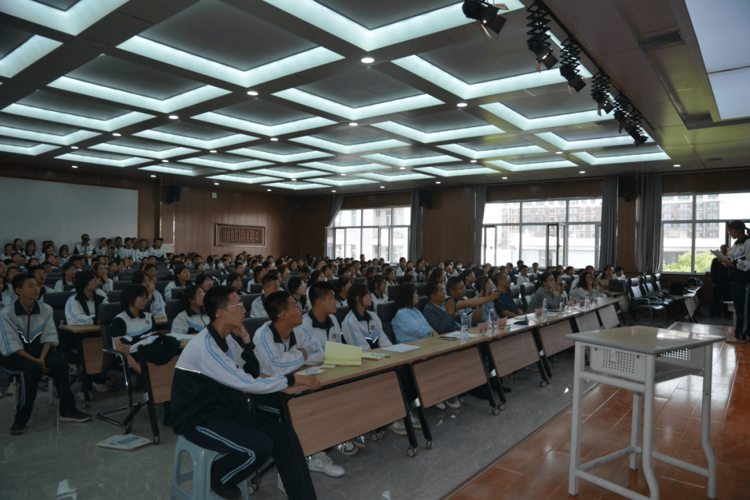 "戏"说经典品书香 "剧"展青春绽风采 | 银川高级中学第十届校园科技