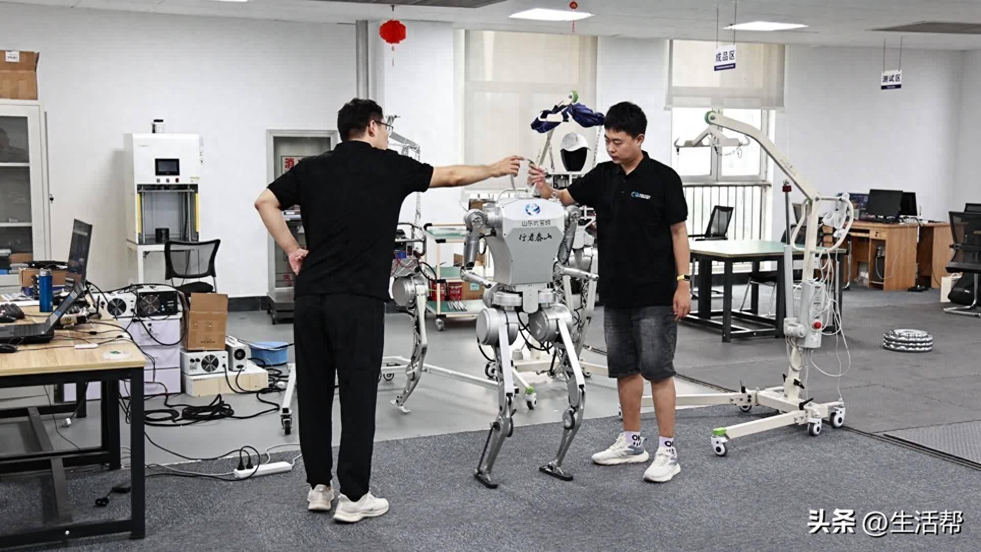 公司的核心团队来自于中国科学院自动化所和山东大学机器人研究中心