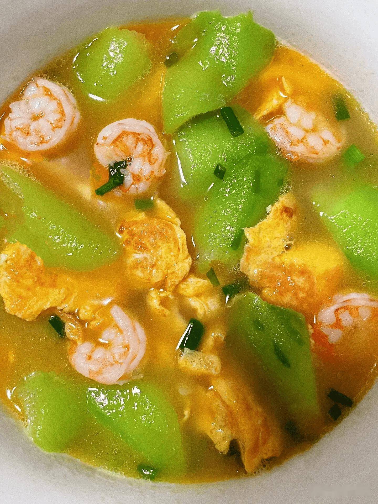 俗话说:"夏天一碗汤,胜过良药方",这5道夏天汤不要错过_山药_丝瓜虾仁