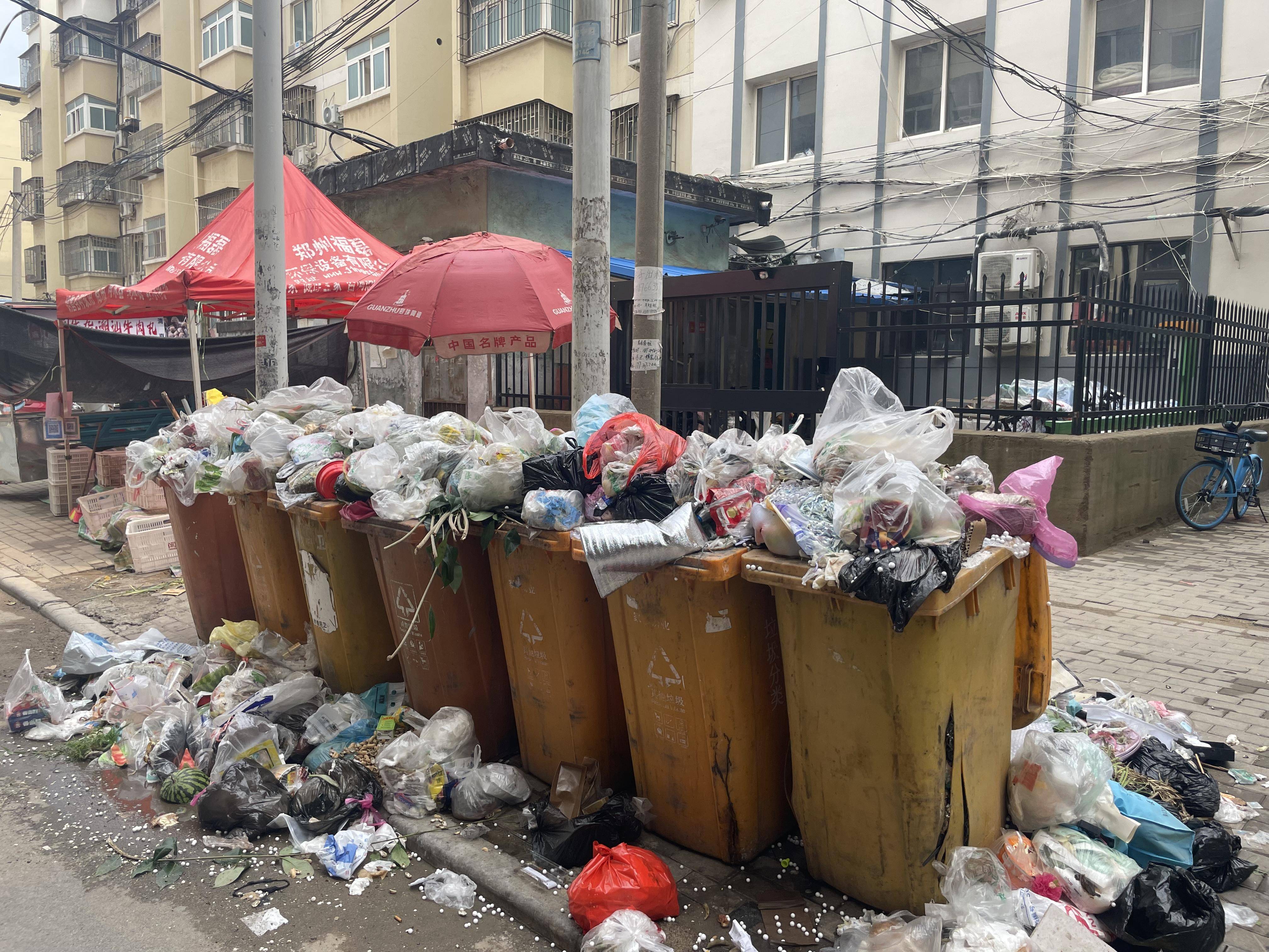 郑州国棉四厂家属院垃圾已清理,老旧小区治理难题如何解?