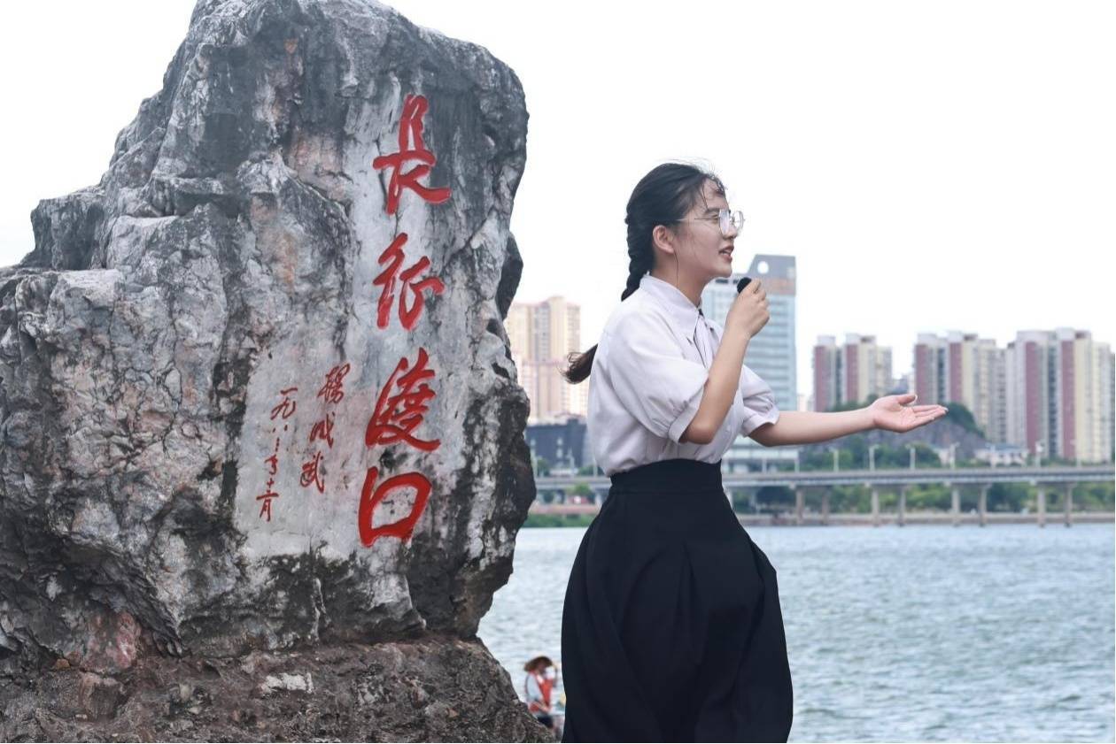 赣南师范大学等17所高校联合发起原苏区所在地和长征沿线高校"新长征