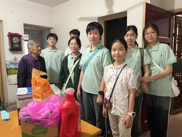 【基层团讯】杏林街道龙潭桥社区团支部联合合肥第六中学开展"走进