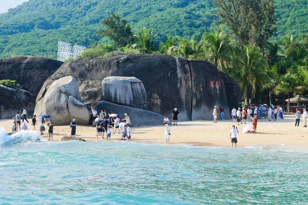 天涯海角游览区通过省级中小学生研学实践教育基地复评(二)近日,海南