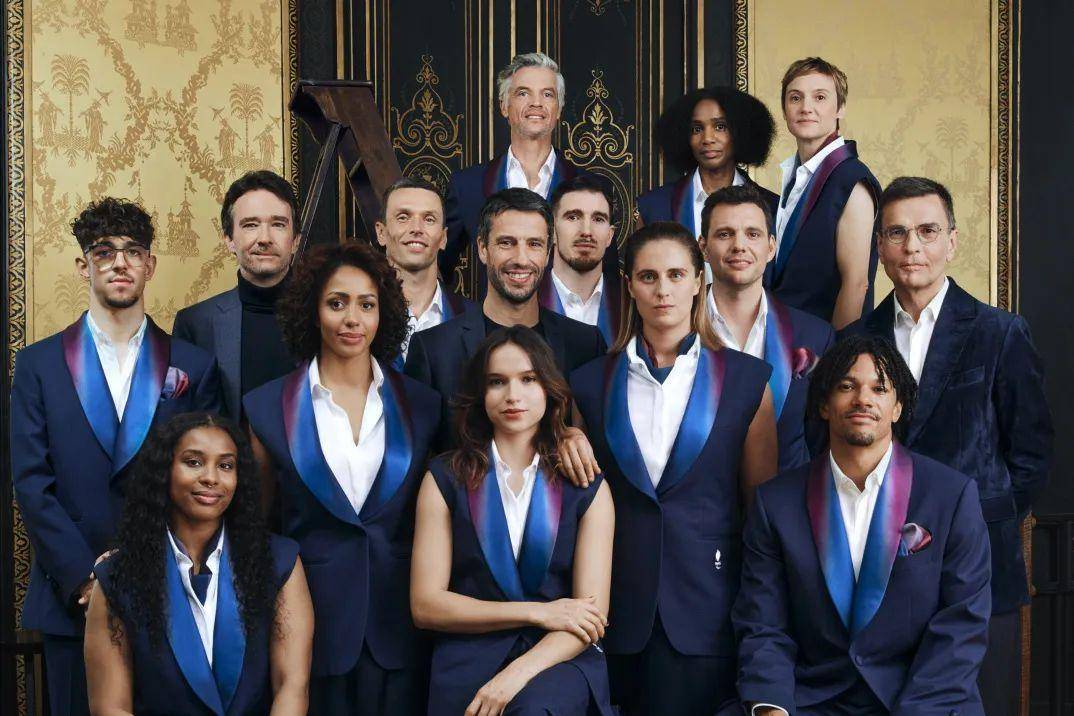 盘点各国奥运礼服:中国队撞款茅台,西班牙继承西红柿炒蛋,韩国队cos妍