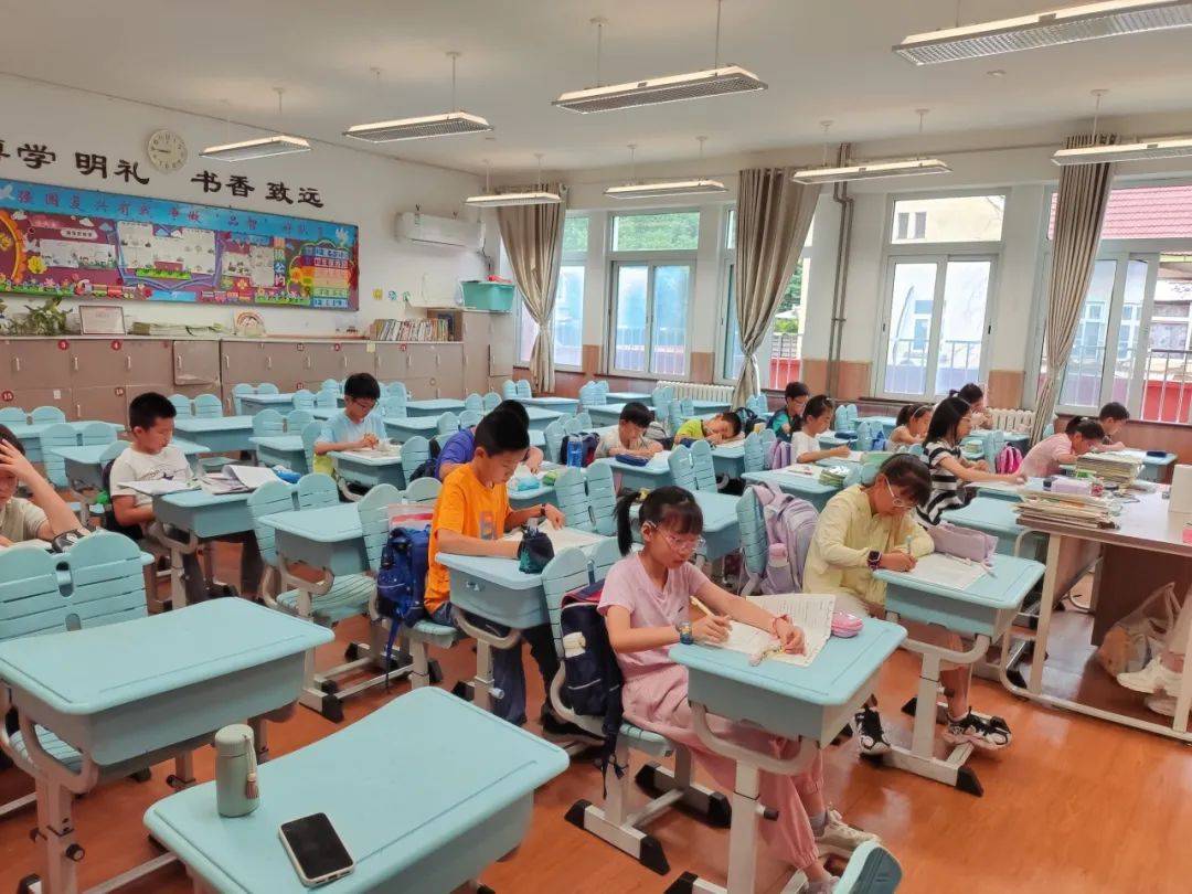 青岛大学路小学青岛南京路小学青岛澳门路小学青岛金门路小学普惠暑期