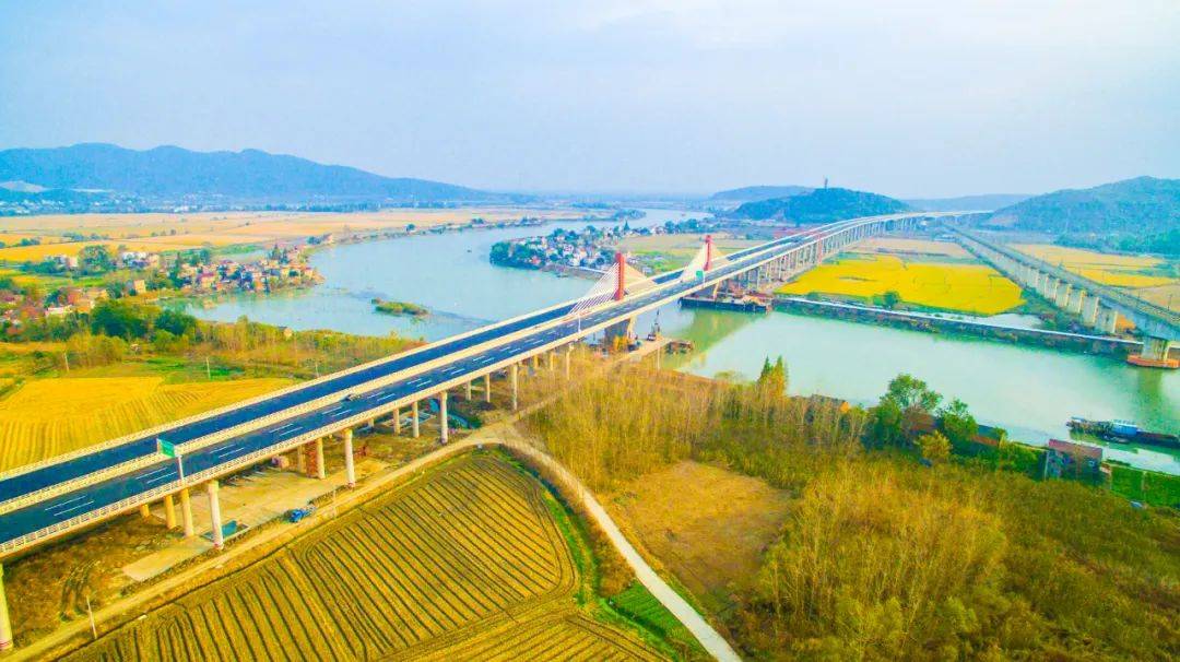 开展北沿江高速公路巢湖至无为段,扬绩高速公路广德至宁国段竣工验收