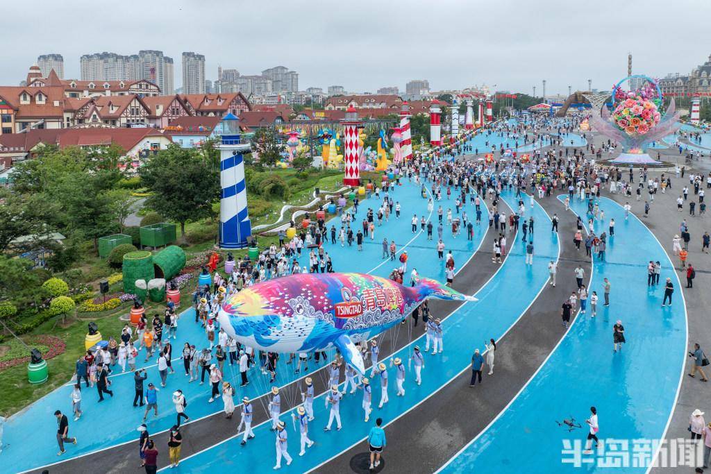 金沙滩啤酒城开城仪式举行!_活动_国际_青岛