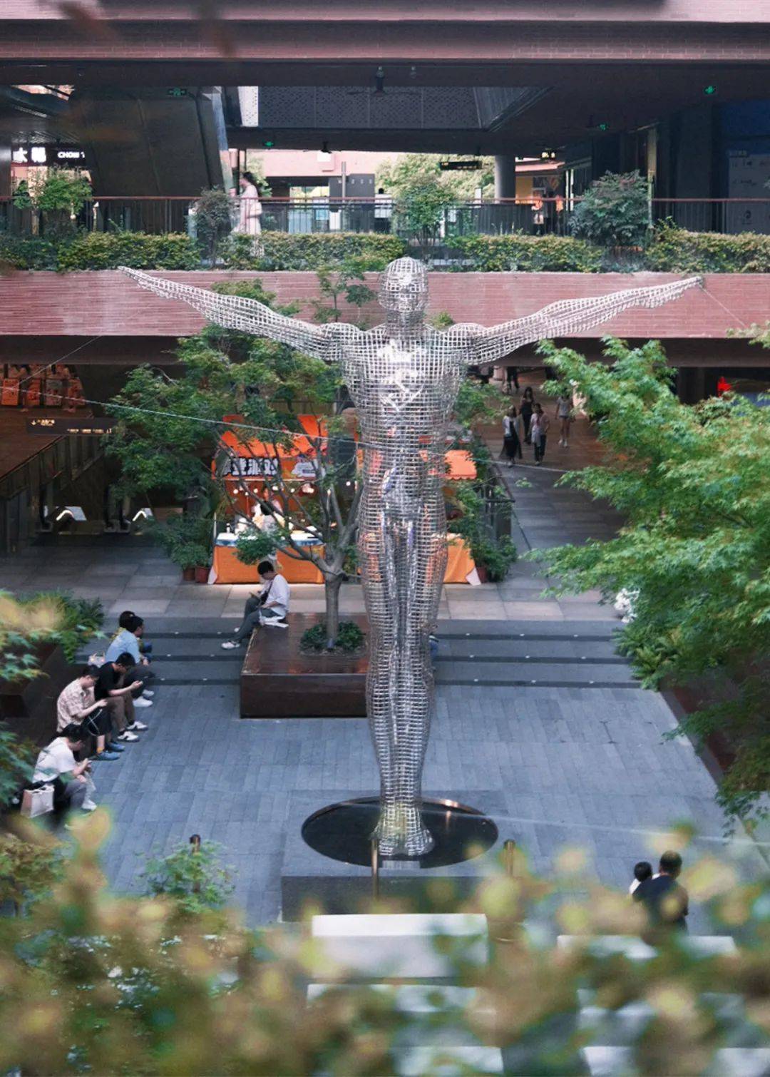 丨 上海瑞虹天地月亮湾商业街区一期微更新