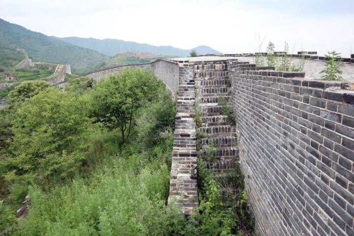 "> strong>罗汉洞长城:古墙焕颜期盛景 /strong> /p>  p>在抚宁区与