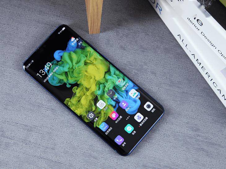 从4199元跌至1088元,曲面屏 无线充电 轻薄机身_axon_pro_中兴