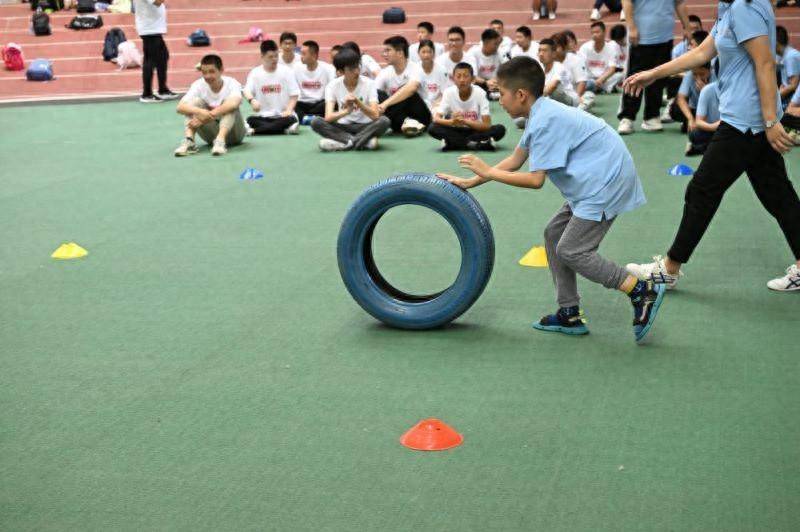 🌸锦观新闻【香港二四六开奖免费资料大全一】|“为下一代添蓝”空气－气候－健康科普活动举行 专家：实现碳中和可带来我国PM2.5年均浓度大幅降低  第3张