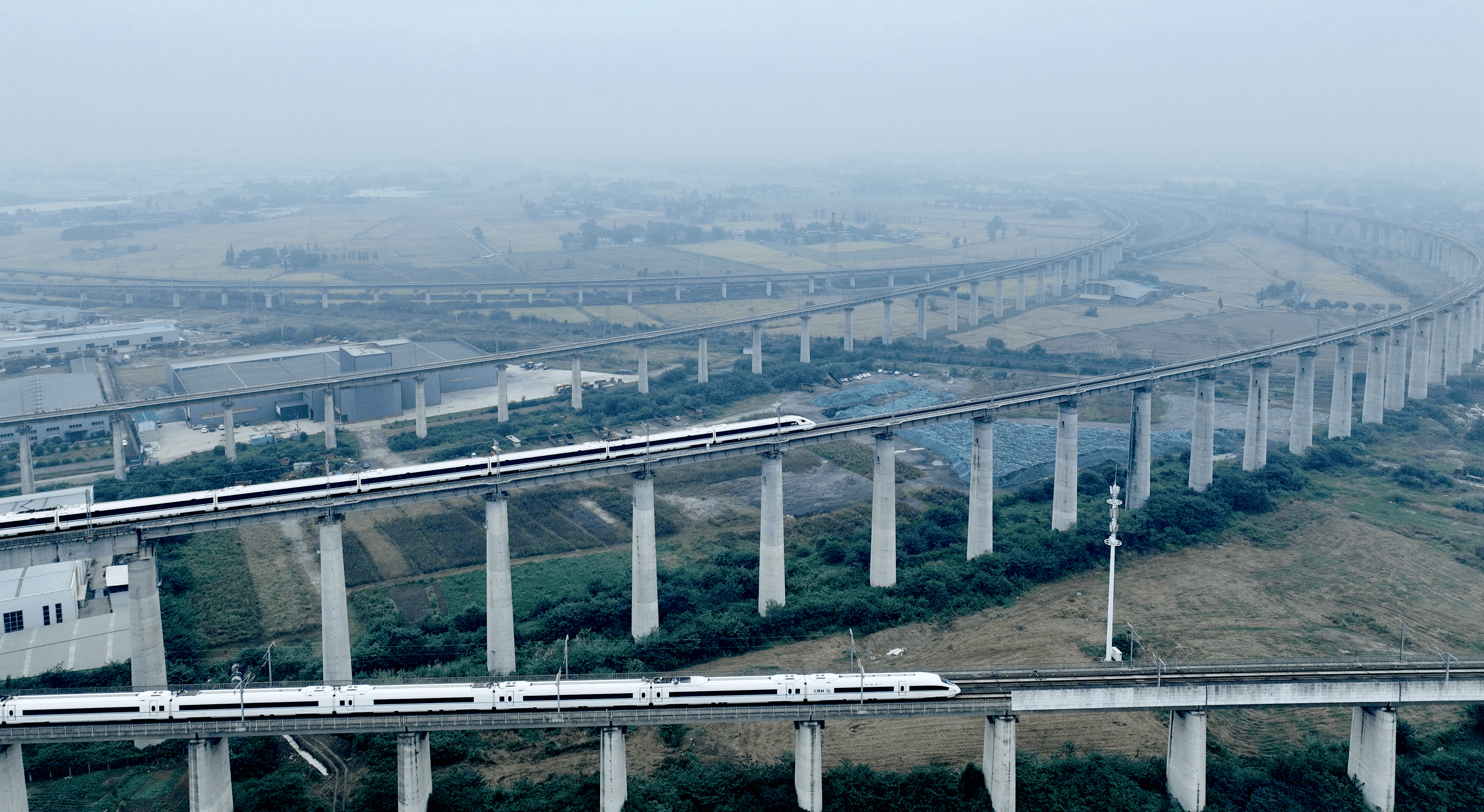 天华线铁路图片