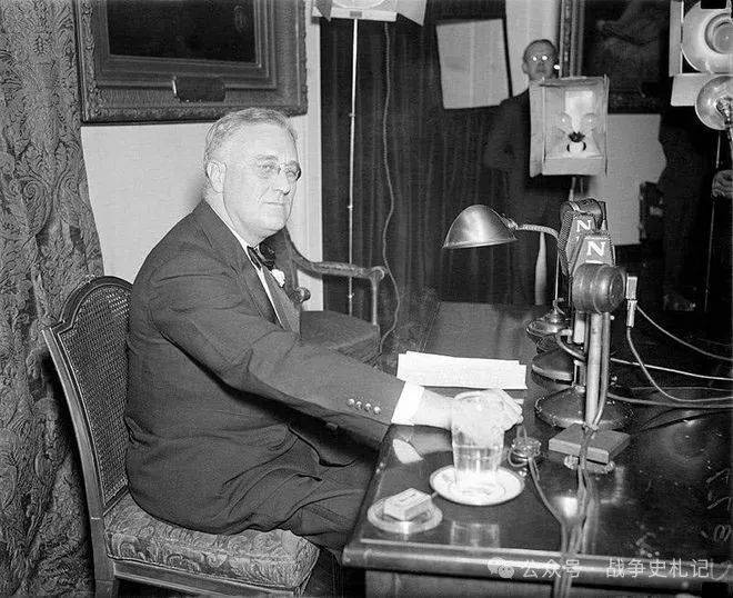 连任四届总统,奠定美国霸主地位,轮椅上的巨人——罗斯福 (3)