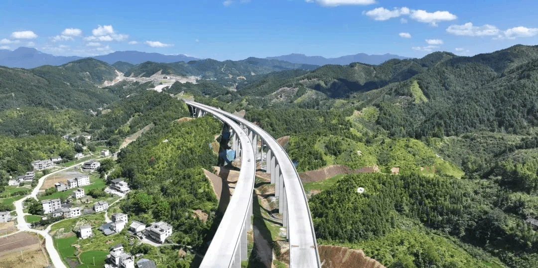 遂桂高速遂川段图片