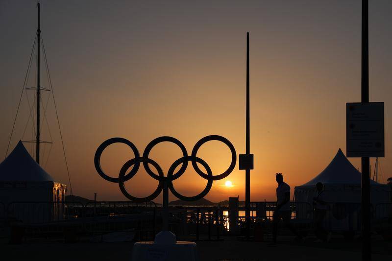 巴黎奥运会丨帆船——男女帆板比赛因天气原因推迟