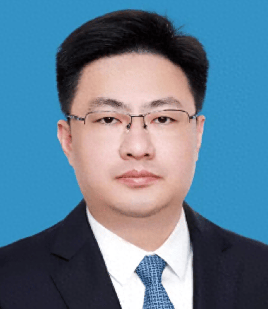 被举报性侵女下属的县委书记落马,家庭出身与传闻不符