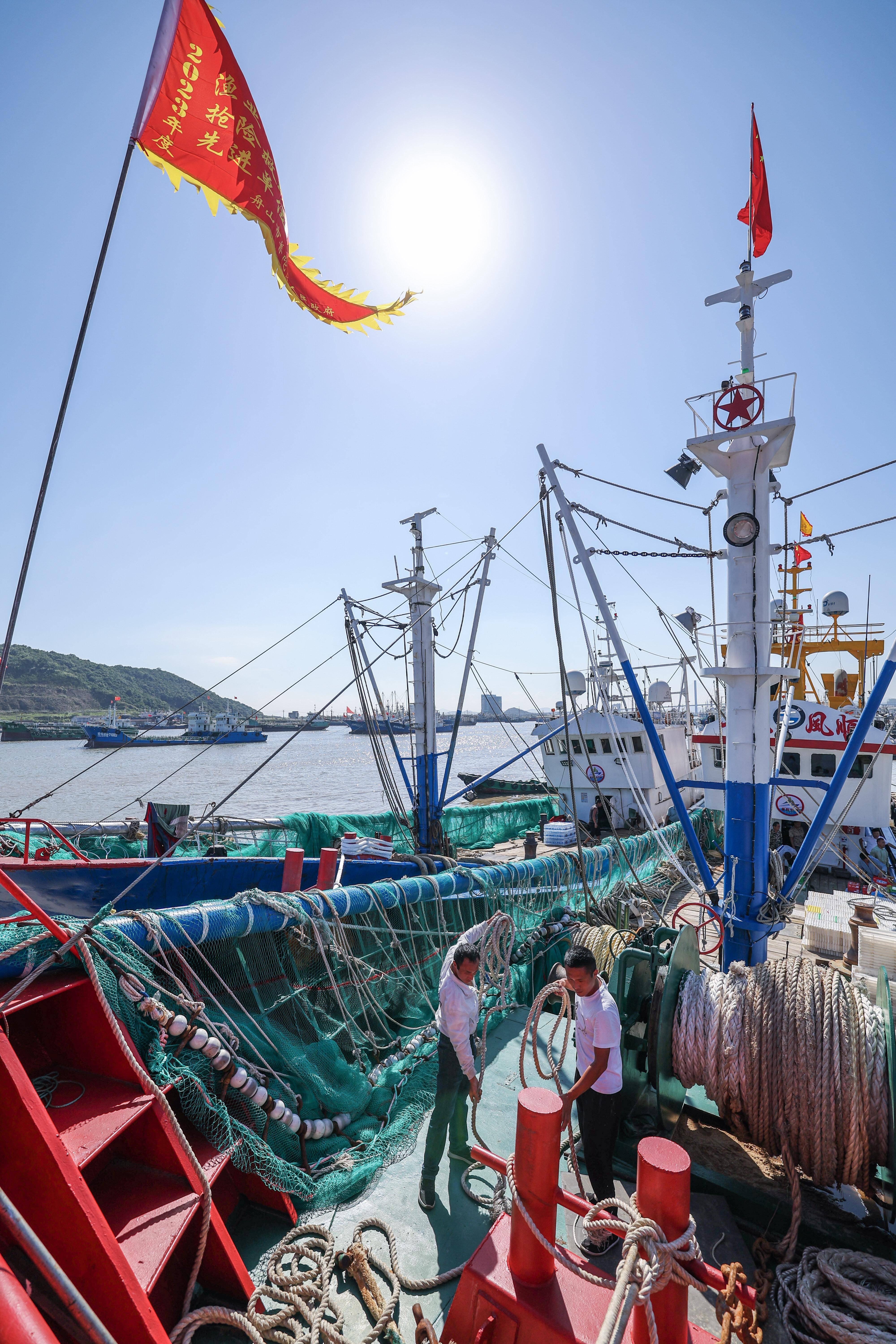 新华全媒 |东海开渔_舟山_渔船_徐昱