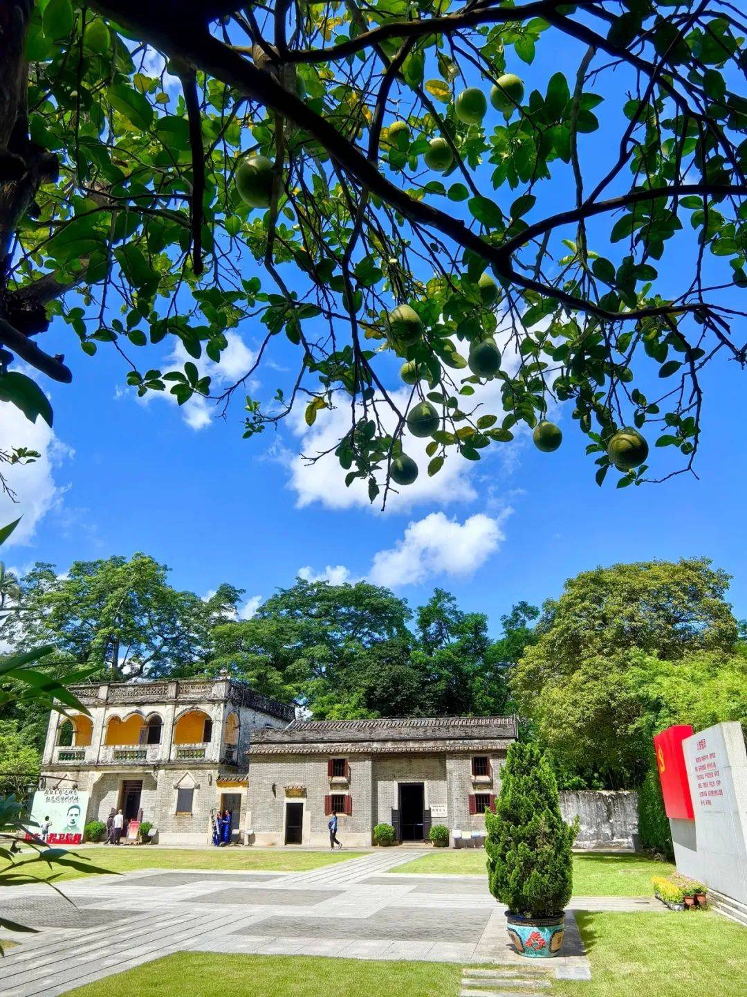 孙中山故居纪念馆位于广东省中山市翠亨村,目前全馆开放面积约15万