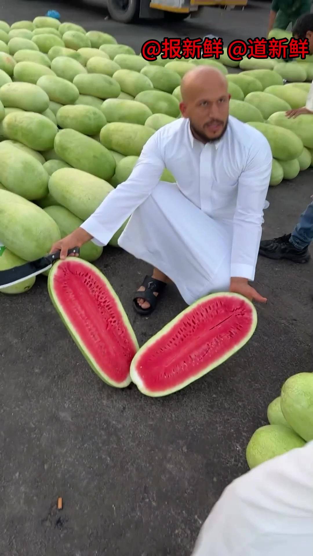 这种"长条形"的西瓜现在国内不多见了