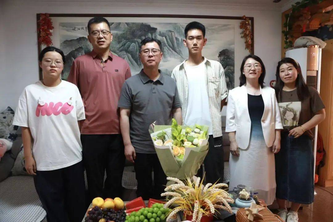 给了"沈福彭班"的他!_王铭辰_医生_一体化