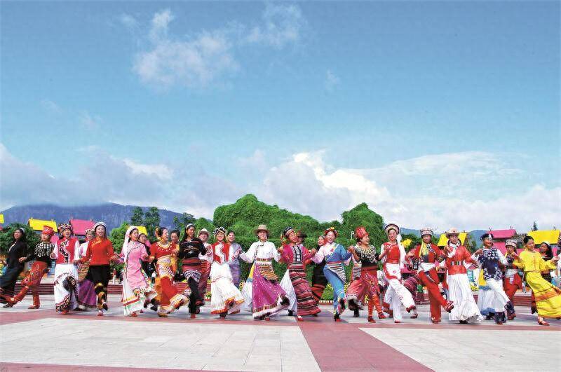 昆明市民族交融心连心 社区互嵌零距离