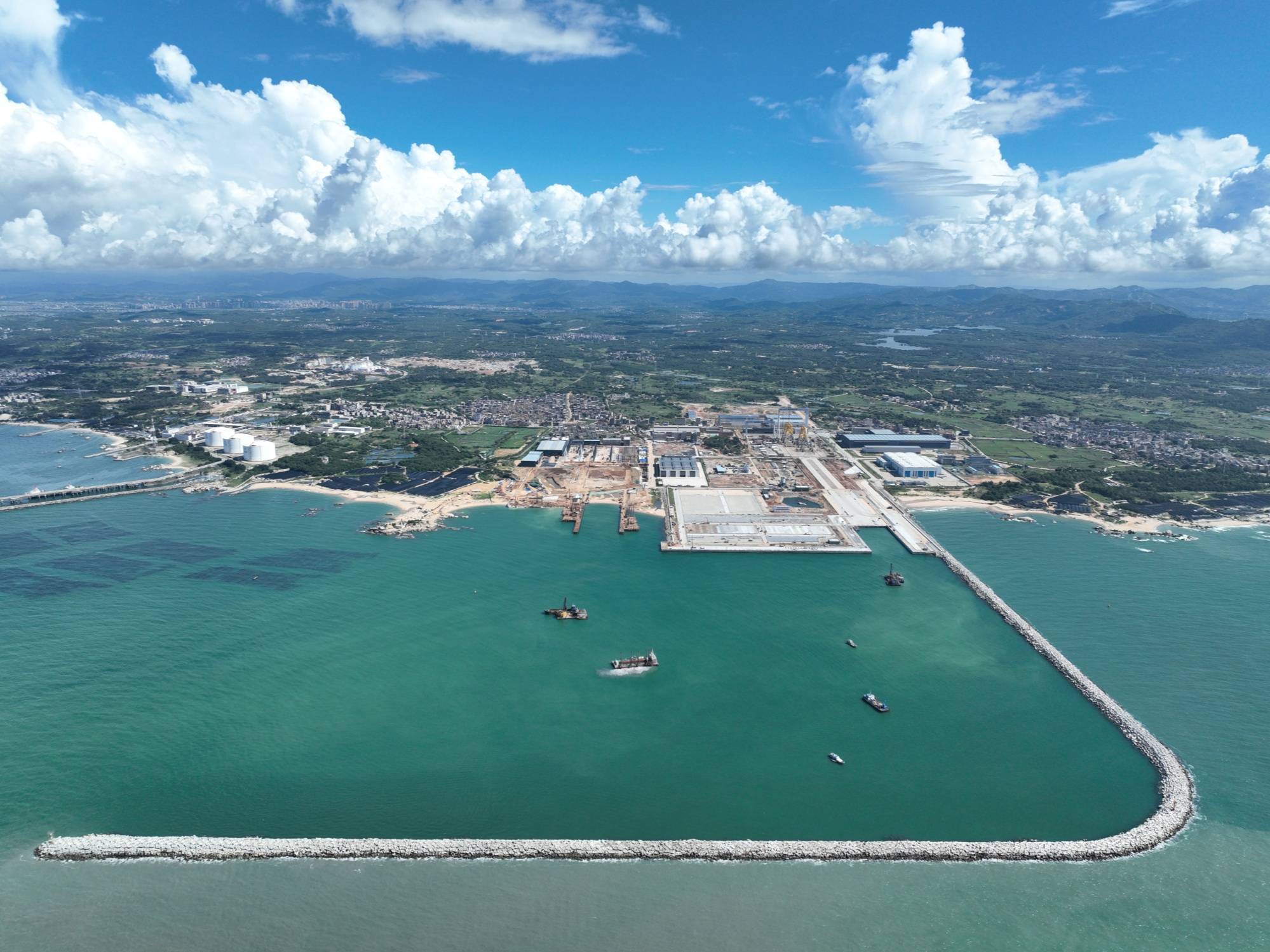 揭阳港前詹作业区通用码头一期工程(一标段)交工验收