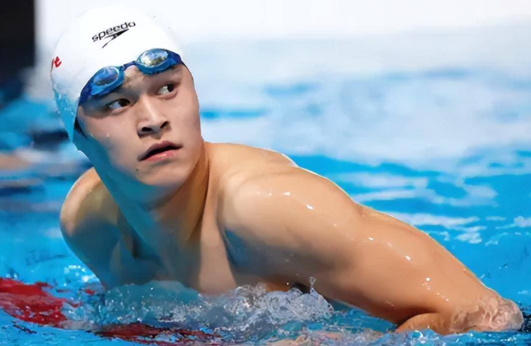 赛场失意情场得意!看到孙杨妻子私照后,才懂为何体坛明星羡慕他