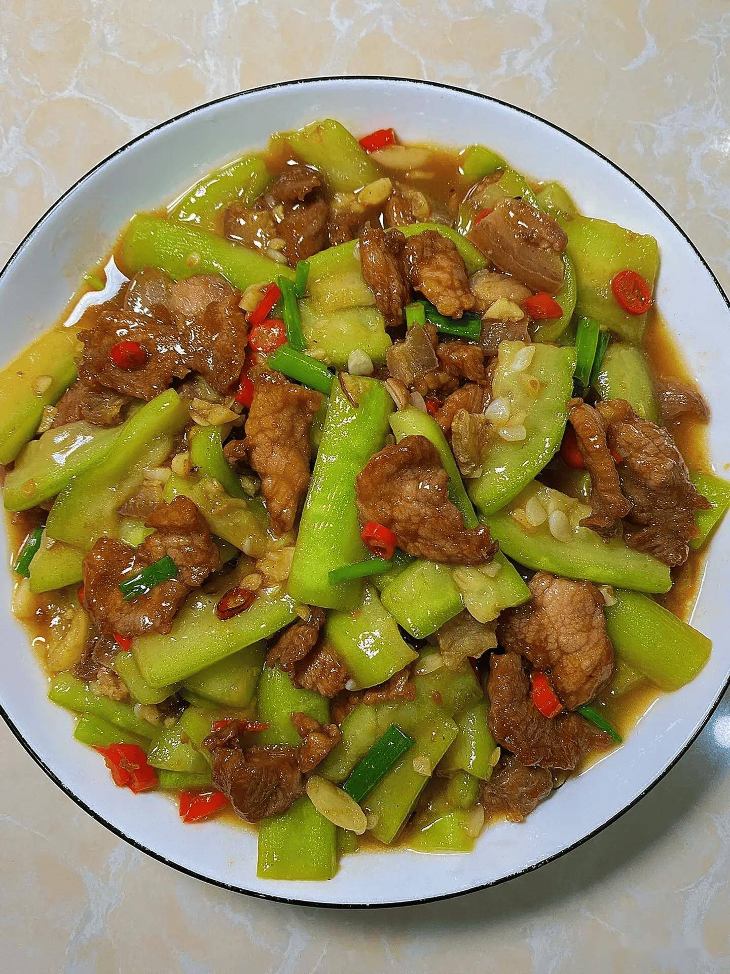 小瓜炒豆腐图片