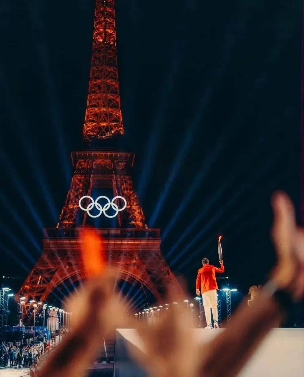 巴黎奥运会官方摄影师更新,每一张都是神仙摄影作品!