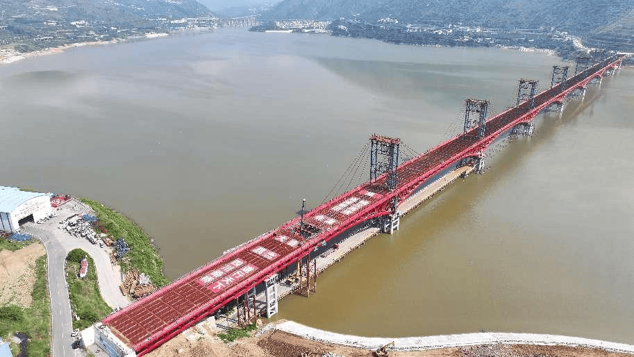 【万里通途】全国库区桥梁之首!汉源湖上"钢铁巨龙"合龙