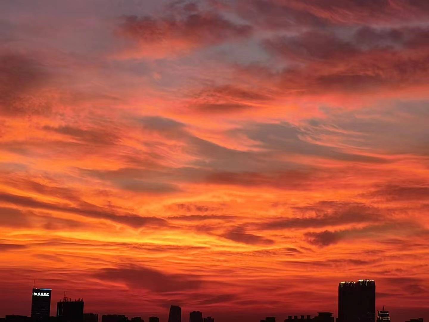 36℃的中山,我们捕捉到了秋天的第一抹晚霞