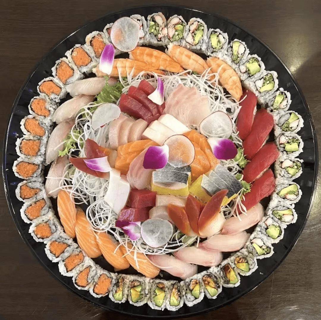 焗虾钳品其鲜美,龙虾汤暖胃暖心,摆盘更是美到极致,$19