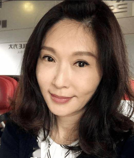 《家有仙妻》女星现状,有人离婚,有人消失,有人成歌坛天后_戈伟如