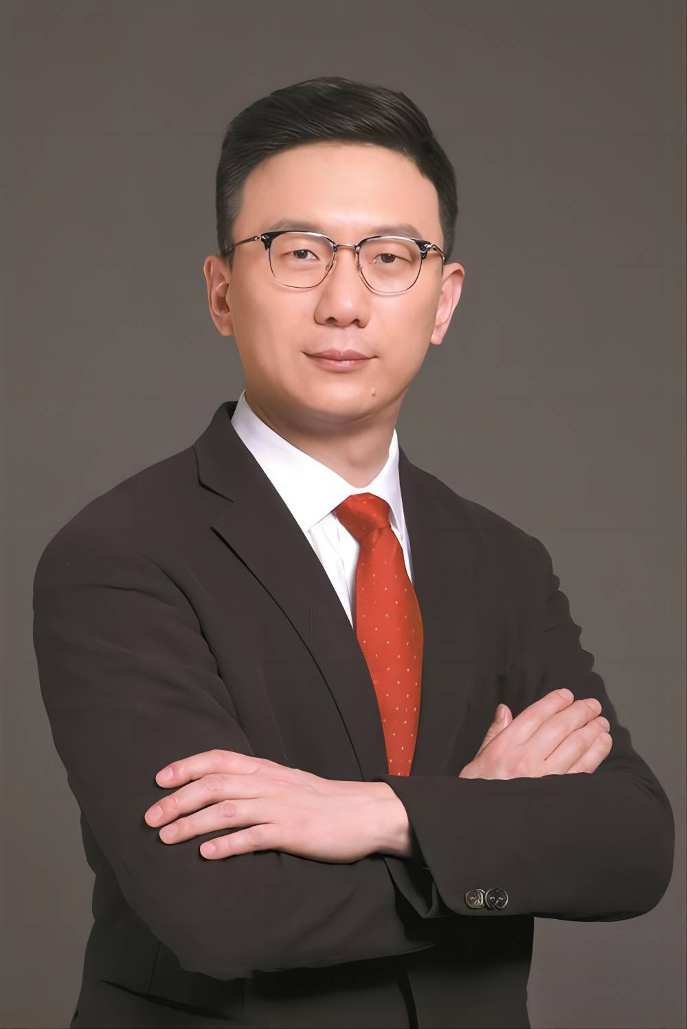 上汽大众人事调整 总经理陶海龙兼任党委书记