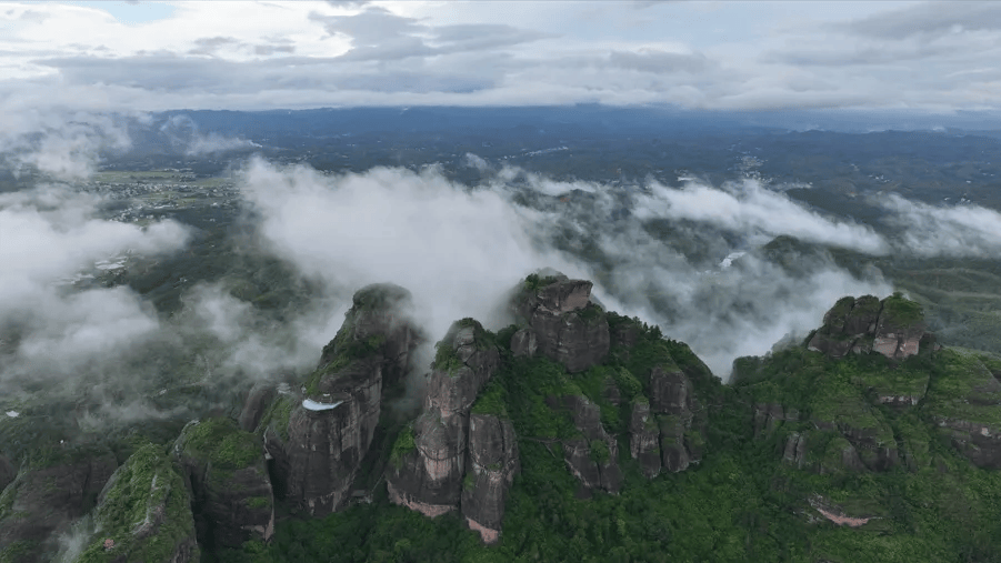 挑个好天气就出发!目标国家4a级旅游景区龙川霍山