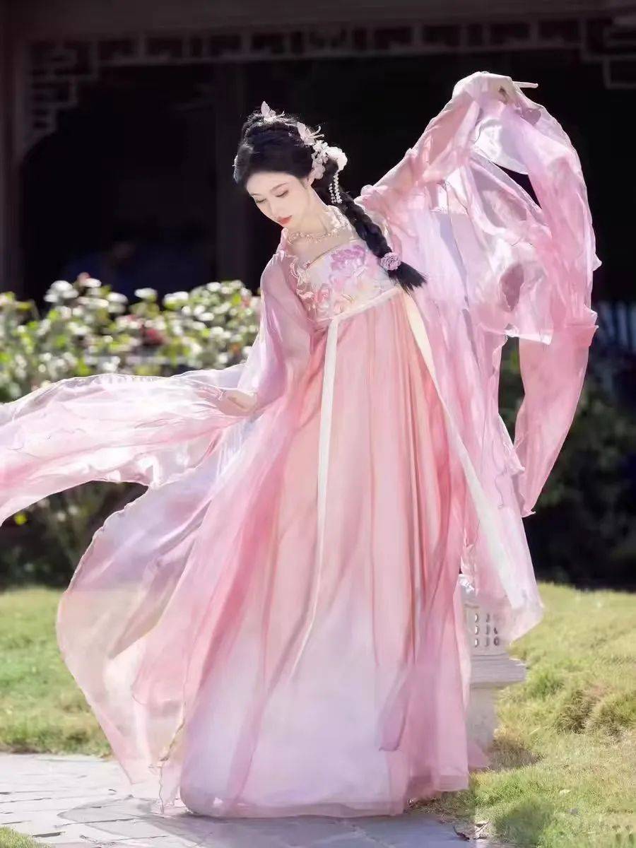 套装138元,美丽不打折,清雅秀美诃子裙!