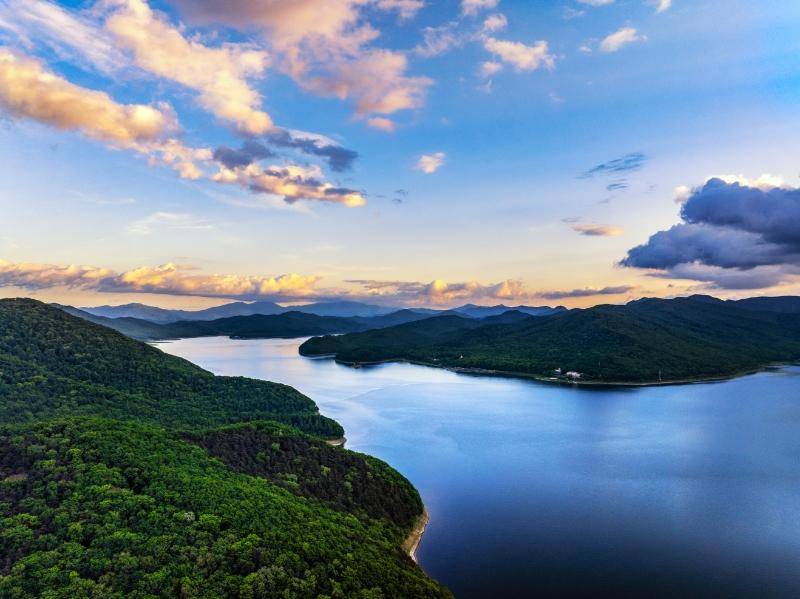 《松花湖风光(二)》