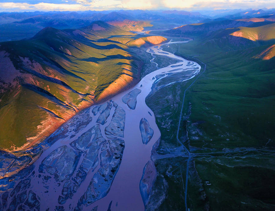 巍巍长白山 荡荡三江源_鸭绿江_中国_创意