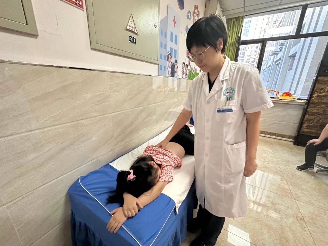 儿医·科普丨"手"助健康,小儿推拿来帮您