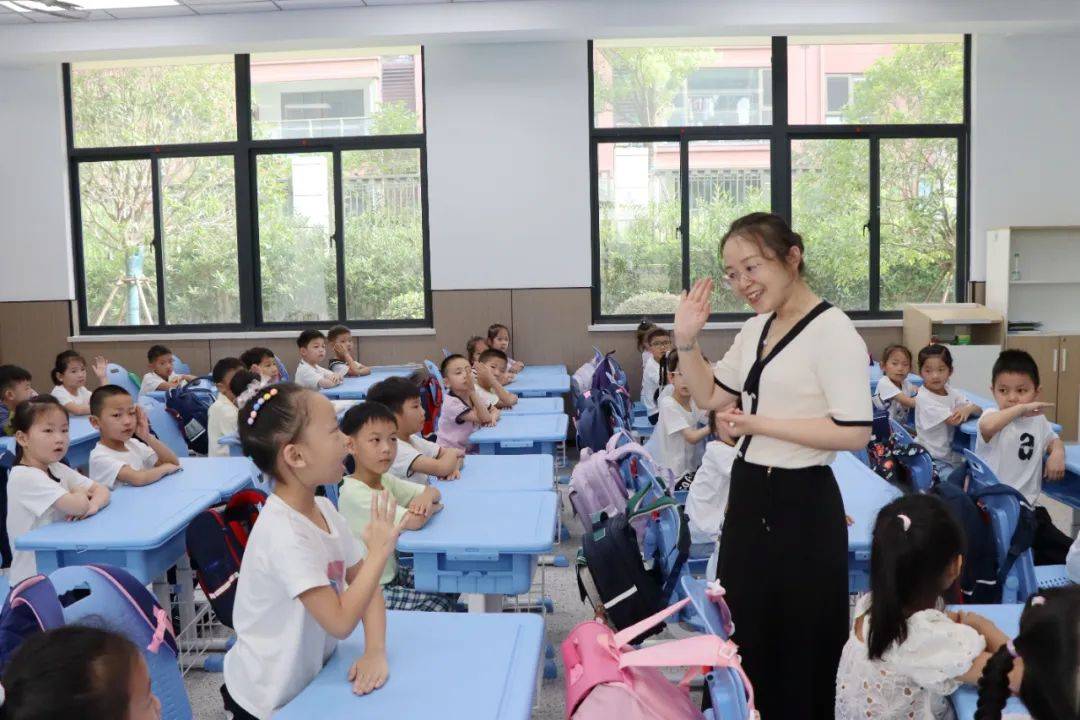 农联实验小学▲崇真小学▲乘航小学▲沙洲小学▲凤凰中心小学