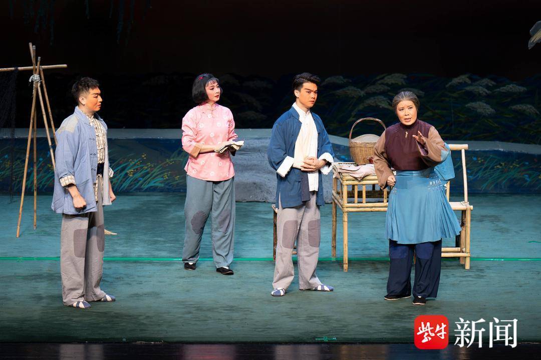 "甲子回眸 致敬经典"京剧《沙家浜》定名60周年纪念演出成功举办
