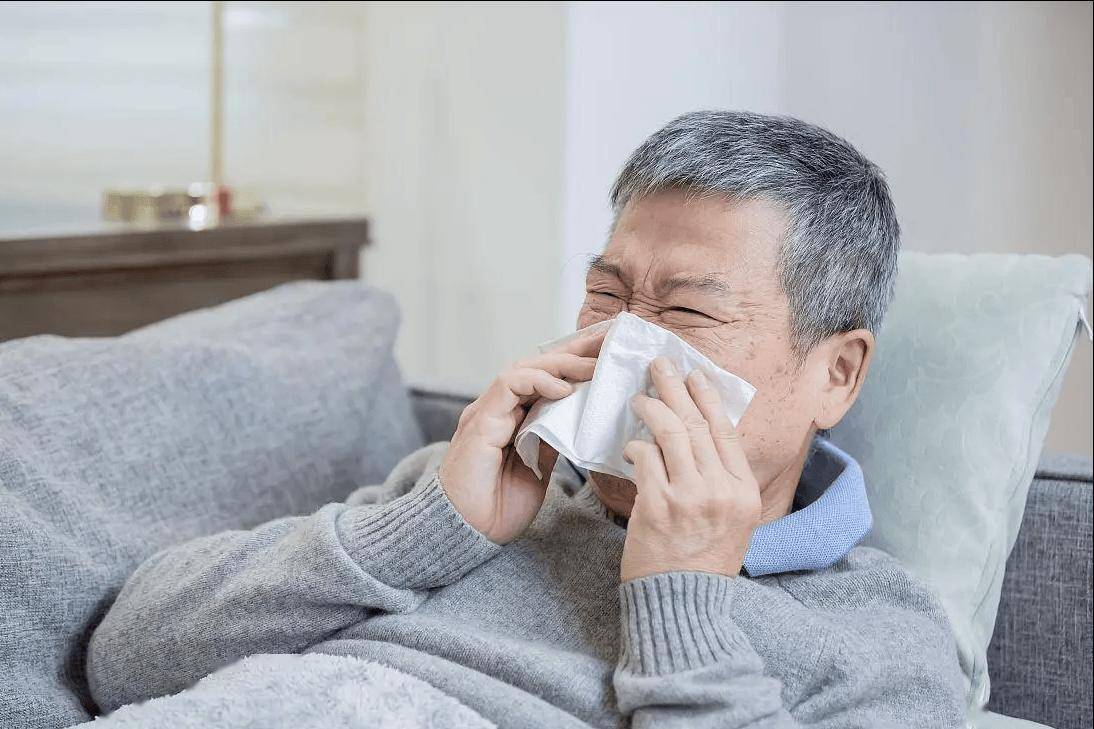 一降温就咳嗽、流鼻涕，是不是得了鼻炎？