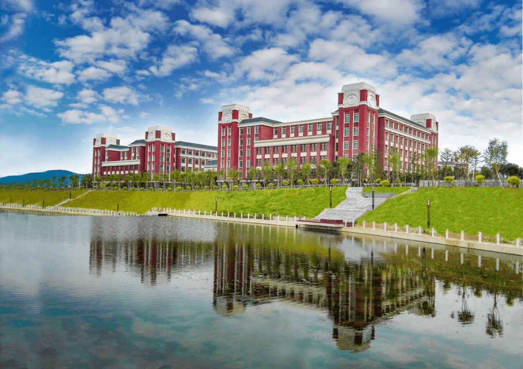 沈阳药科大学 本溪图片