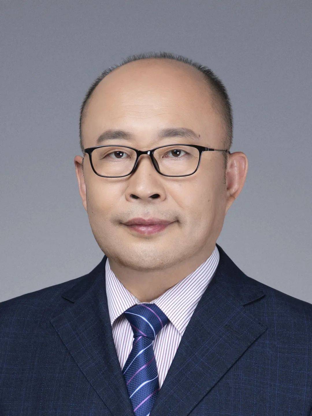 北京市教育系统教书育人先锋张建伟张永哲,中共党员,信息科学技术学院