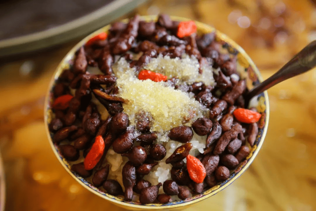 01 蕨麻米饭甘南藏族自治州是中国十个藏族自治州之一,这里不仅是青藏