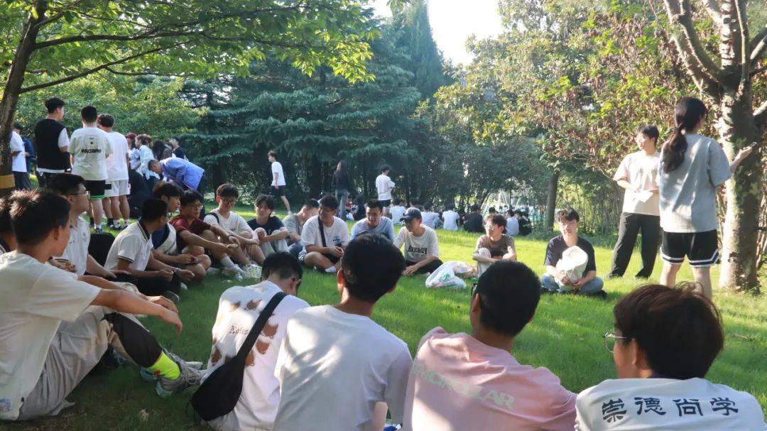 破冰行动 | 我院成功举办2024级新生团辅活动_同学_生活_大学