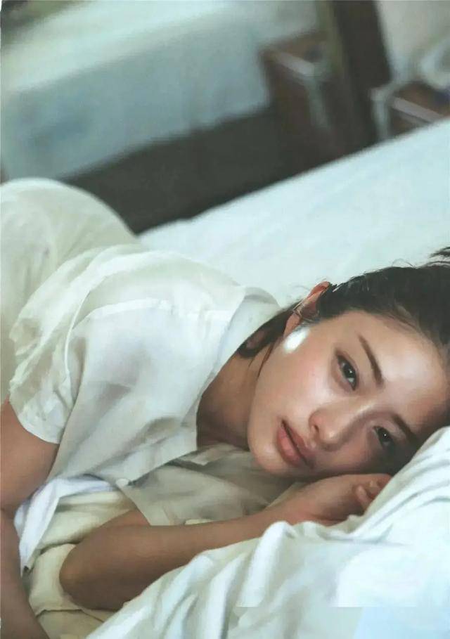 出道后的石原里美迅速展现出了她的演艺天赋.