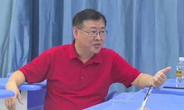 校长公开课,示范引领——海口市灵山中学2024年秋季学期校级领导示范