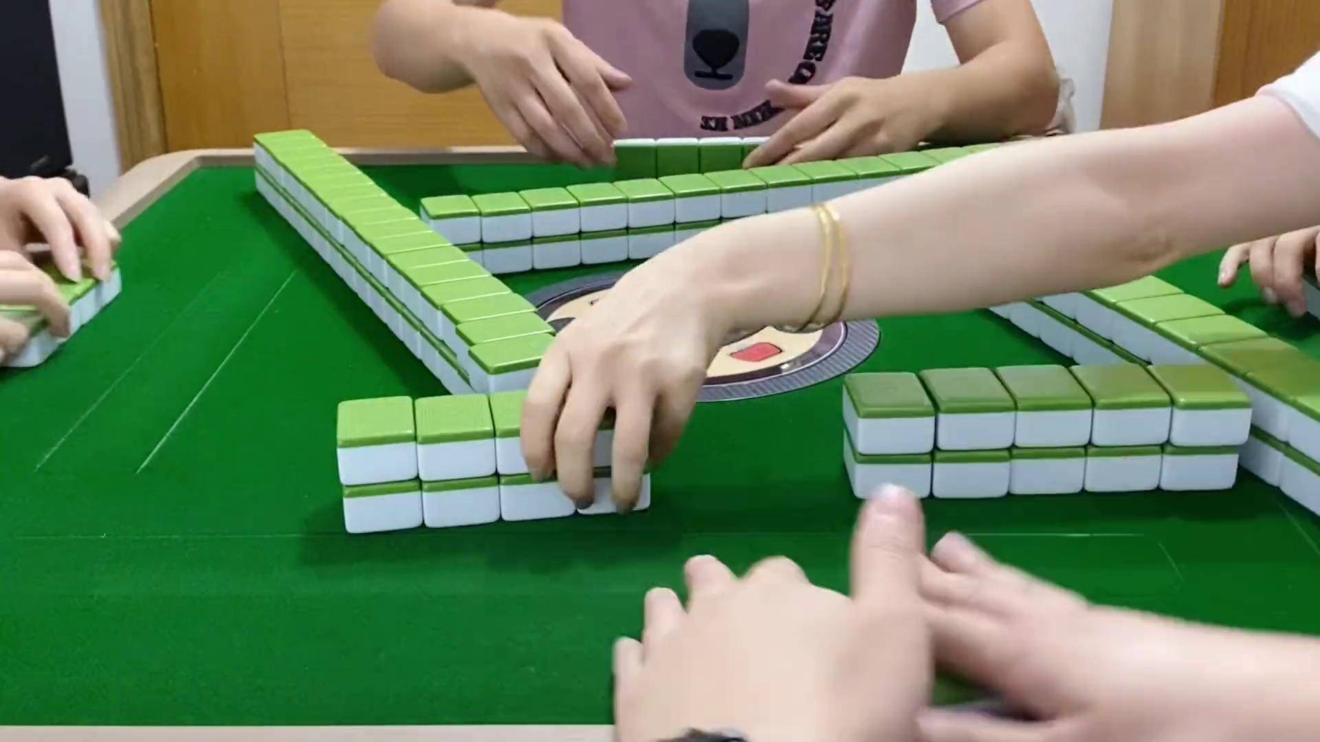 广东麻将白板变 麻将治百病 粤语 广东麻将 广东麻将白板哥 广东麻将