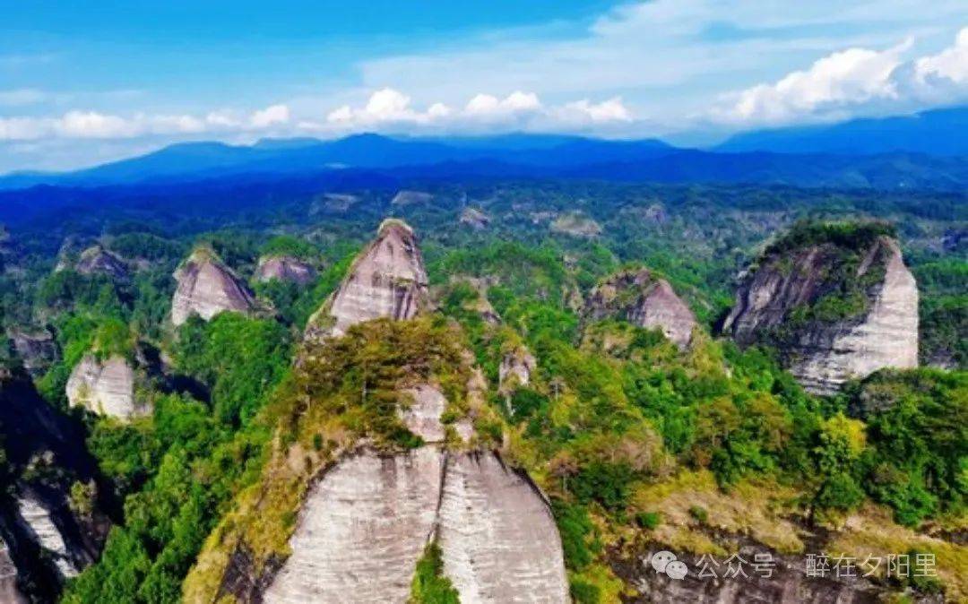 通道万佛山风景区图片